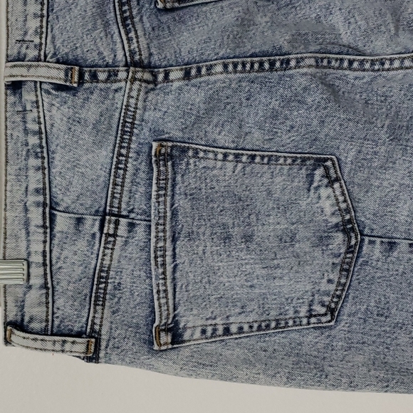 Silver Frisco Tapered high rise acid wash jeans with front seam - Picture 9 of 12